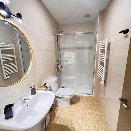 Apartamento Ruta De Los Vinos Gijón Buitenkant foto